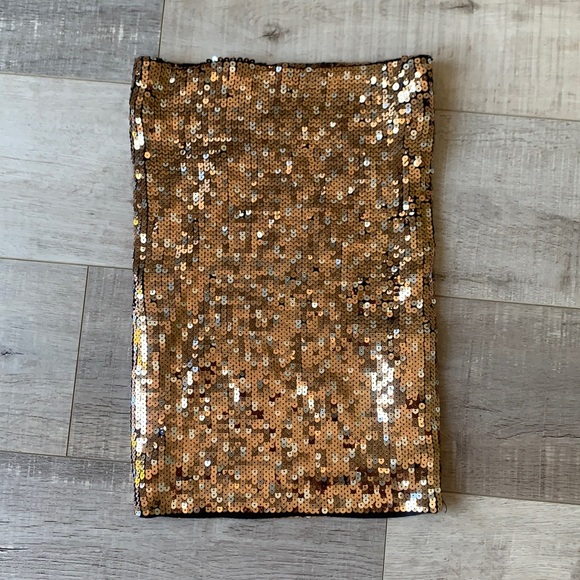 DYNAMITE Sequin Skirt - Picture 1 of 3